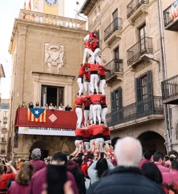 Publicidad exterior en el Mercat del Ram de Vic