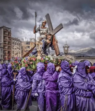 Procesiones en Villajoyosa durante Semana Santa