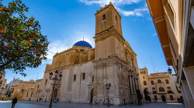 Publicidad exterior en Elche Publicidad exterior en Elche