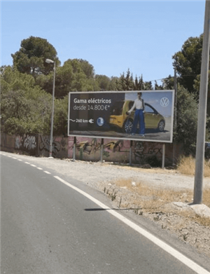 Publicidad en valla en Albacete